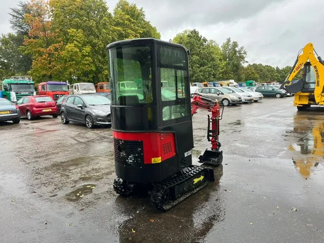 VICSEC VC 13 C , Mini Excavator , Close cabine , 2 pieces in stock - Mini pelle: photos 3 VICSEC VC 13 C , Mini Excavator , Close cabine , 2 pieces in stock - Mini pelle: photos 3