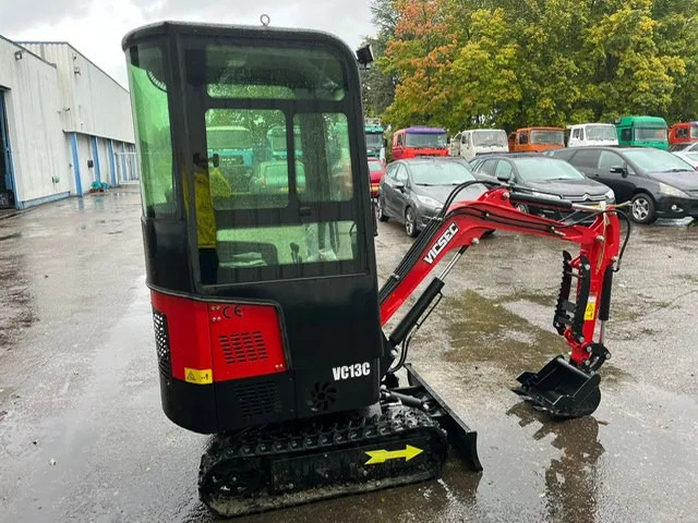 VICSEC VC 13 C , Mini Excavator , Close cabine , 2 pieces in stock - Mini pelle: photos 5 VICSEC VC 13 C , Mini Excavator , Close cabine , 2 pieces in stock - Mini pelle: photos 5