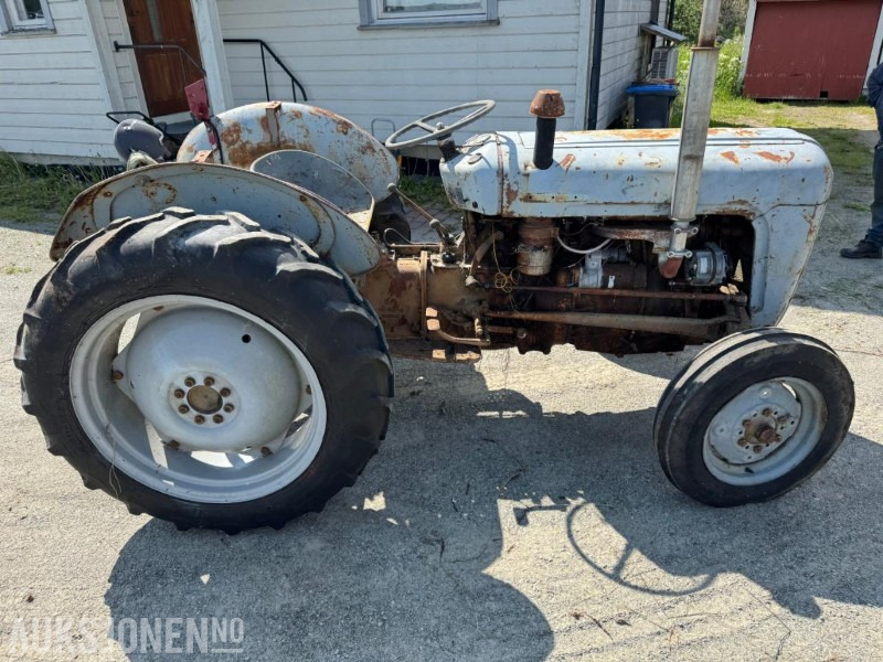 1959 Ferguson 35 Gullfisk - Tracteur agricole: photos 5 1959 Ferguson 35 Gullfisk - Tracteur agricole: photos 5