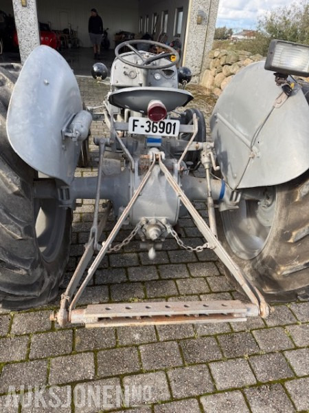 1960 Massey Ferguson Gråtass - Tracteur agricole: photos 4 1960 Massey Ferguson Gråtass - Tracteur agricole: photos 4