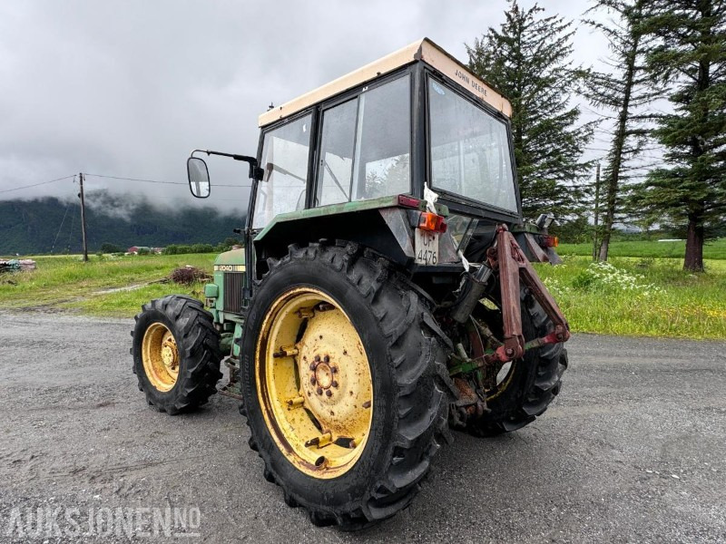 1981 John Deere 2040 - 4x4 - Hydraulisk toppstag og Triangel - 2 kjettinger - Tracteur agricole: photos 5 1981 John Deere 2040 - 4x4 - Hydraulisk toppstag og Triangel - 2 kjettinger - Tracteur agricole: photos 5