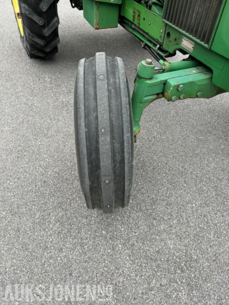 Tracteur agricole 1982 John Deere 2040 Traktor - 4253 Timer: photos 13