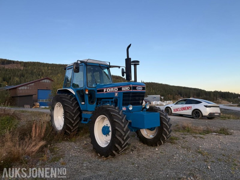 1984 Ford 8210 m/Turbo - mva fri traktor 5670 timer - Tracteur agricole: photos 3 1984 Ford 8210 m/Turbo - mva fri traktor 5670 timer - Tracteur agricole: photos 3