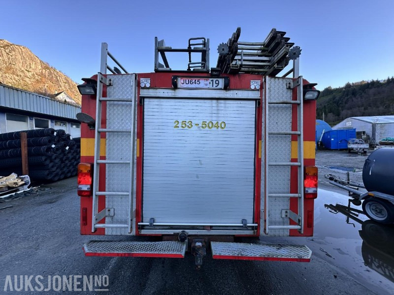 1992 Scania R 113ML - 400 6X2 Tankbil/Brannbil med vannkanon - Repobjekt, 553874km - Camion de pompier: photos 4 1992 Scania R 113ML - 400 6X2 Tankbil/Brannbil med vannkanon - Repobjekt, 553874km - Camion de pompier: photos 4