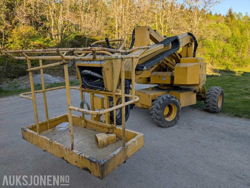 1994 Terex 4x4 TA50RT Z-lift - Nacelle: photos 1 1994 Terex 4x4 TA50RT Z-lift - Nacelle: photos 1