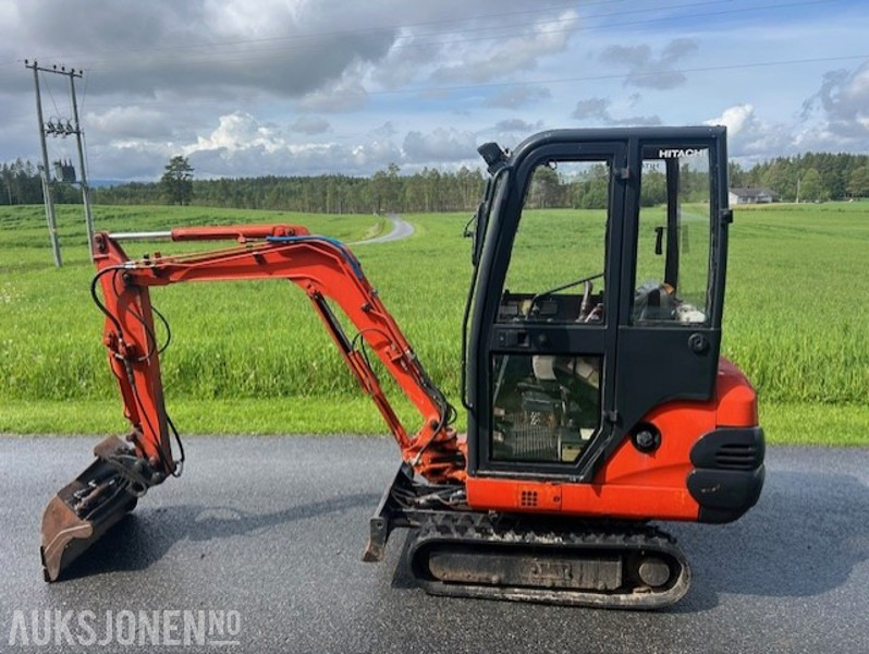 1996 Hitachi EX15-2 minigraver - Pelle: photos 2 1996 Hitachi EX15-2 minigraver - Pelle: photos 2