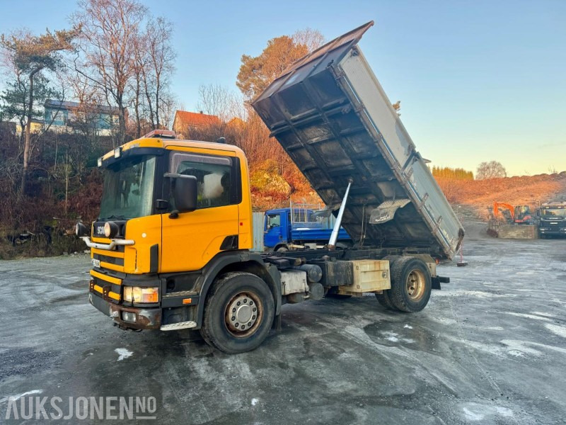 1998 Scania P-serie - 4x2 - Tippbil - Eu-godkjent til 08/26 - Km: 335523 - Camion benne: photos 2 1998 Scania P-serie - 4x2 - Tippbil - Eu-godkjent til 08/26 - Km: 335523 - Camion benne: photos 2