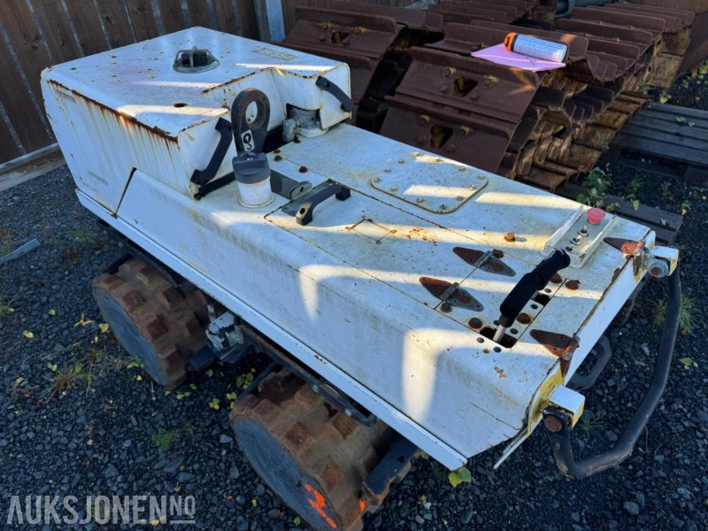 2002 Dynapac LT852 grøftevals 1608 KG 13, KW MOTOR - Compacteur: photos 4 2002 Dynapac LT852 grøftevals 1608 KG 13, KW MOTOR - Compacteur: photos 4