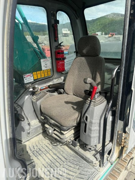 2002 Kobelco Sk250nlc-6 - GRAVEMASKIN - Pelle: photos 5 2002 Kobelco Sk250nlc-6 - GRAVEMASKIN - Pelle: photos 5