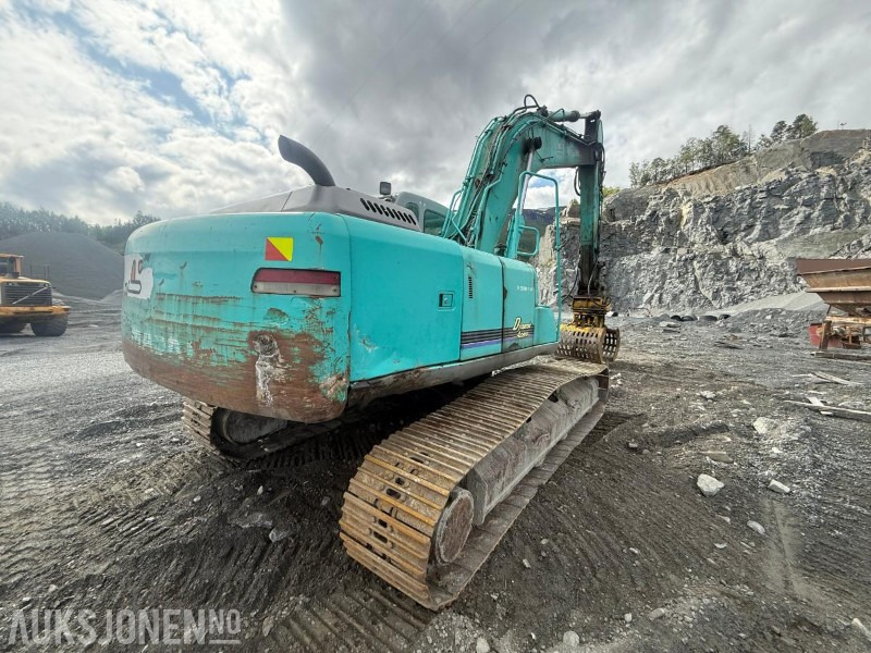 2002 Kobelco Sk250nlc-6 - GRAVEMASKIN - Pelle: photos 3 2002 Kobelco Sk250nlc-6 - GRAVEMASKIN - Pelle: photos 3