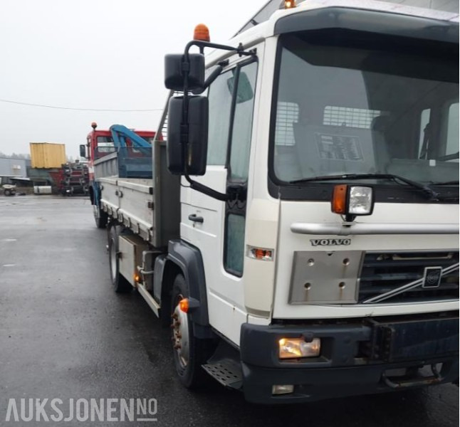 2002 Volvo FL 4x2 Tippbil Retarder, Hydraulikk, Brøyteplate - Camion benne: photos 4 2002 Volvo FL 4x2 Tippbil Retarder, Hydraulikk, Brøyteplate - Camion benne: photos 4