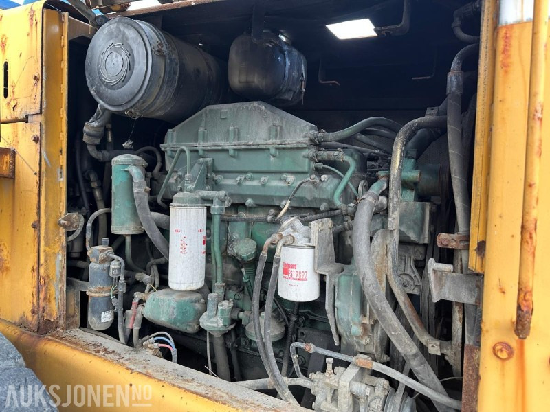 Chargeuse sur pneus 2002 Volvo L90D hjullaster – 17 tonn // Helgummihjul // Sentralsmøring: photos 11