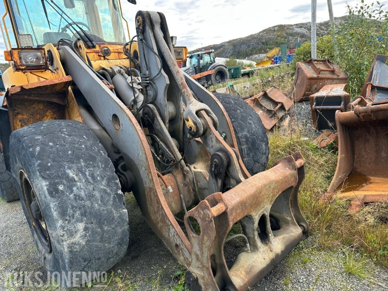 Chargeuse sur pneus 2002 Volvo L90D hjullaster – 17 tonn // Helgummihjul // Sentralsmøring: photos 14
