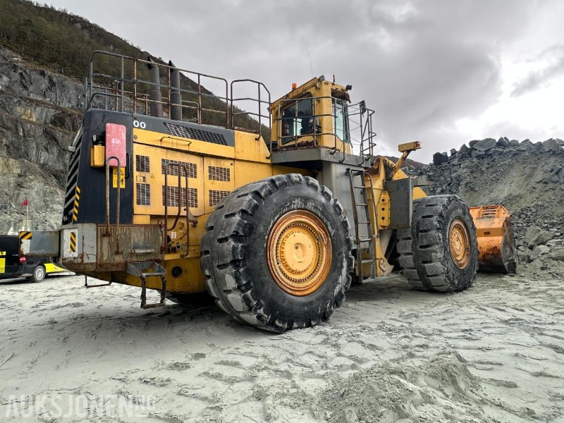 2003 Komatsu WA800-3 Hjullaster med 11 m3 skuffe - Spakstyring- Sertifisert til mai 2026 - Chargeuse sur pneus: photos 5 2003 Komatsu WA800-3 Hjullaster med 11 m3 skuffe - Spakstyring- Sertifisert til mai 2026 - Chargeuse sur pneus: photos 5