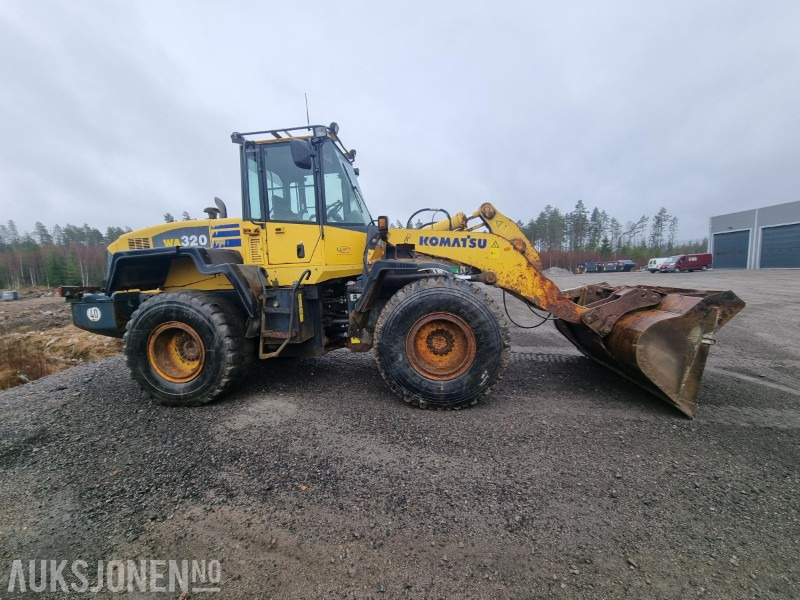 2004 Komatsu WA320-5H hjullaster - Chargeuse sur pneus: photos 5 2004 Komatsu WA320-5H hjullaster - Chargeuse sur pneus: photos 5