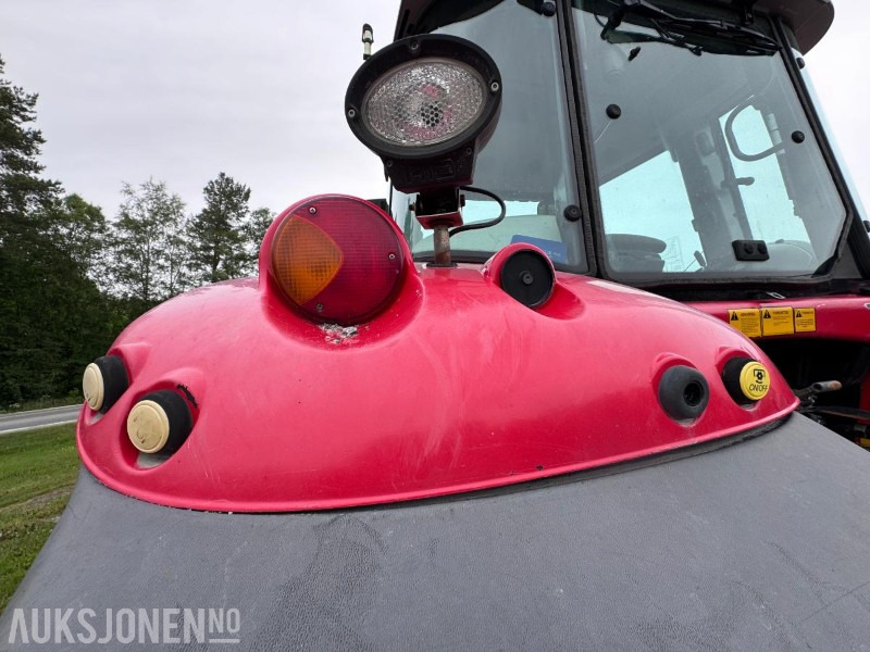 Tracteur agricole 2004 Massey Ferguson 6480 Dynashift - Frontlaster med hydraulisk redskapslås - Fronthydraulikk - 40 km - Fjærende hytte - tredje funksjon: photos 18