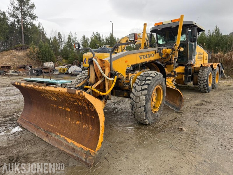 2004 Volvo G746B AWD veghøvel - Matériel de chantier: photos 1 2004 Volvo G746B AWD veghøvel - Matériel de chantier: photos 1