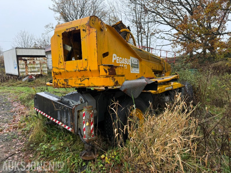 2005 Dieci Pegasus 45.21 Teleskoptruck / vinsj / kurv - delemaskin - Chariot télescopique: photos 5 2005 Dieci Pegasus 45.21 Teleskoptruck / vinsj / kurv - delemaskin - Chariot télescopique: photos 5