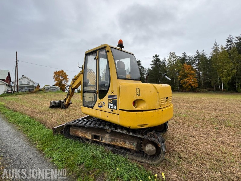 2005 Komatsu PC 75R gravemaskin med gummibelter - Pelle: photos 3 2005 Komatsu PC 75R gravemaskin med gummibelter - Pelle: photos 3