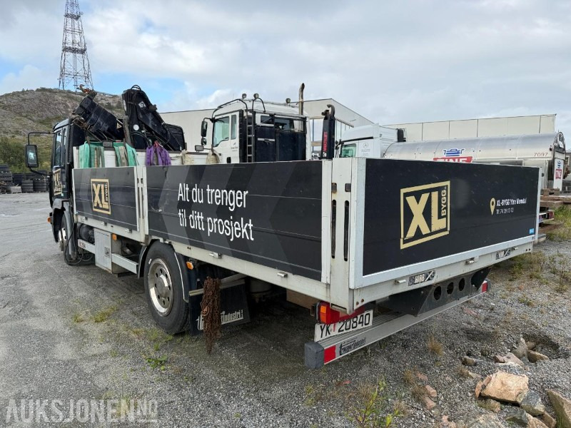 2005 VOLVO FL6H Kranbil med Fast Plan 267842 km Svingbare Lemmer - Camion grue: photos 5 2005 VOLVO FL6H Kranbil med Fast Plan 267842 km Svingbare Lemmer - Camion grue: photos 5