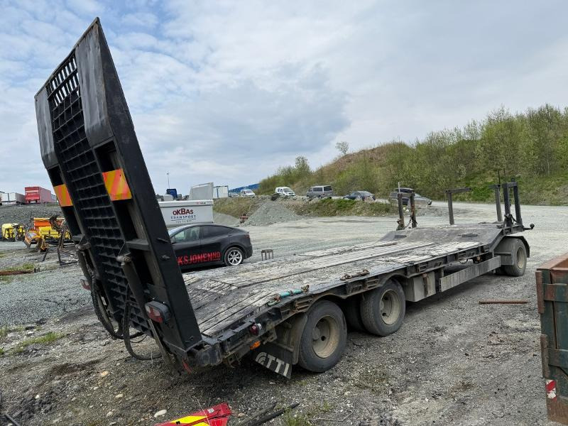 2006 Damm Slephenger med hydraulisk kjørebro og Batteridrevet hydraulikk - Remorque porte-engin surbaissée: photos 4 2006 Damm Slephenger med hydraulisk kjørebro og Batteridrevet hydraulikk - Remorque porte-engin surbaissée: photos 4