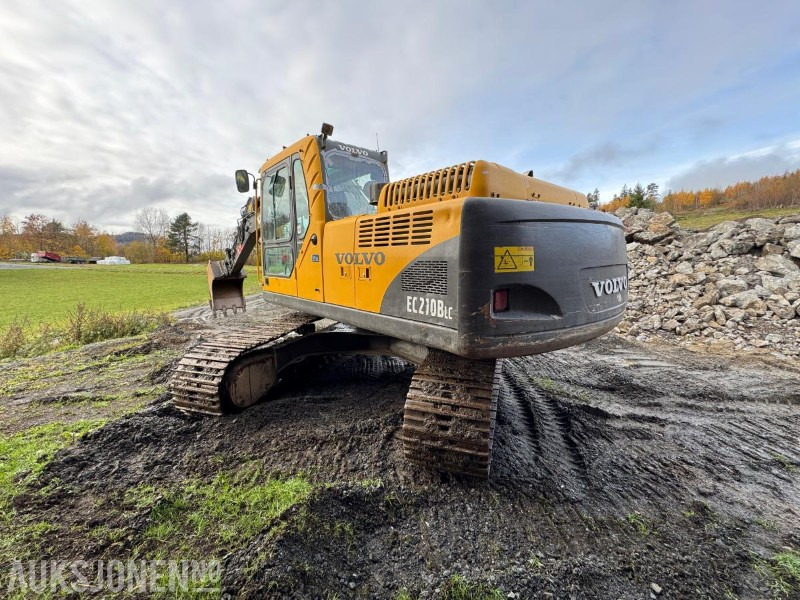 2006 Volvo EC210BLC gravemaskin med tannskuffe - Pelle: photos 3 2006 Volvo EC210BLC gravemaskin med tannskuffe - Pelle: photos 3