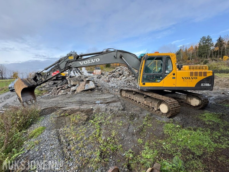 2006 Volvo EC210BLC gravemaskin med tannskuffe - Pelle: photos 2 2006 Volvo EC210BLC gravemaskin med tannskuffe - Pelle: photos 2