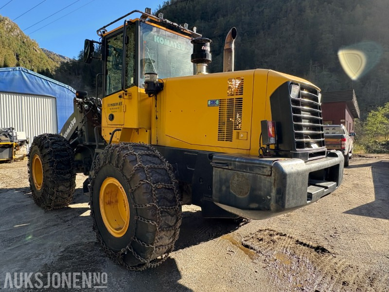 2008 Komatsu WA320-6 hjullaster - KUN 3 754 timer - Chargeuse sur pneus: photos 4 2008 Komatsu WA320-6 hjullaster - KUN 3 754 timer - Chargeuse sur pneus: photos 4