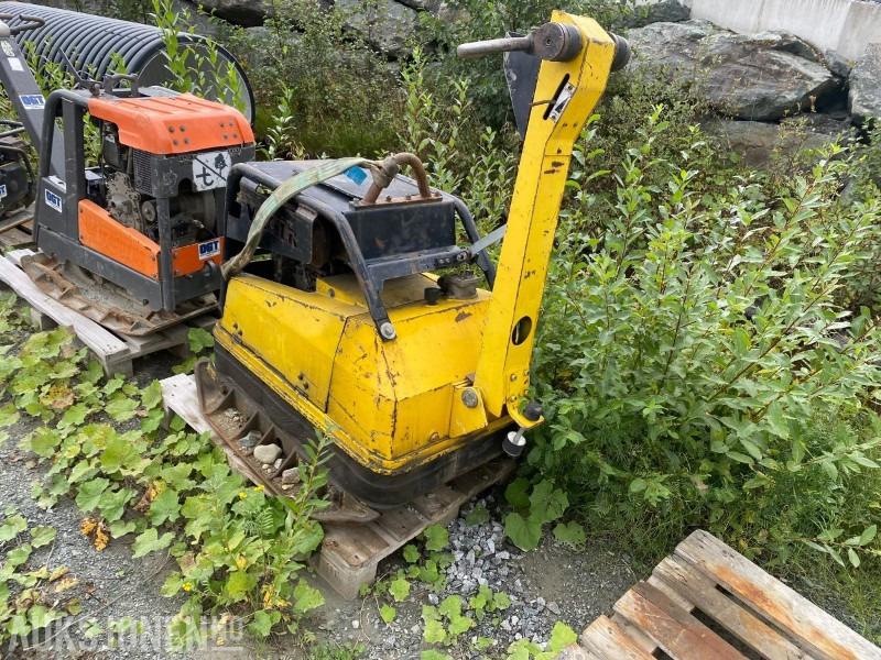 2008 Wacker hoppetusse - Vibroplate - Compacteur: photos 1 2008 Wacker hoppetusse - Vibroplate - Compacteur: photos 1