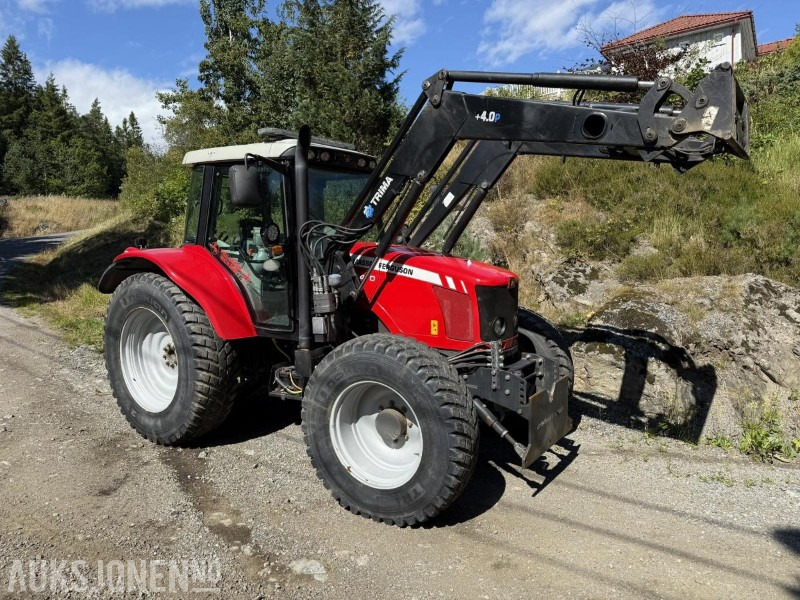 2010 Massey Ferguson 6470 Dyna-6 Brøyteplate laster - Tracteur agricole: photos 1 2010 Massey Ferguson 6470 Dyna-6 Brøyteplate laster - Tracteur agricole: photos 1