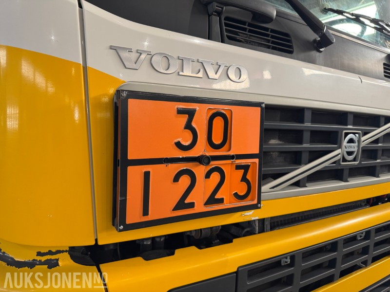 Camion citerne 2010 Volvo FM 370 tankbil med 12000 liters tank: photos 17
