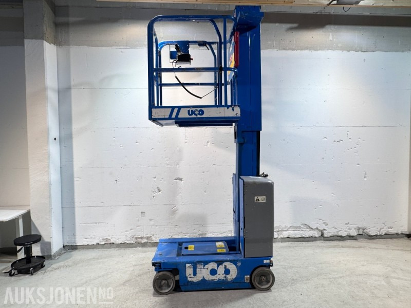 2011 Genie GRC-12 - 5,5m mastelift - Nacelle: photos 1 2011 Genie GRC-12 - 5,5m mastelift - Nacelle: photos 1