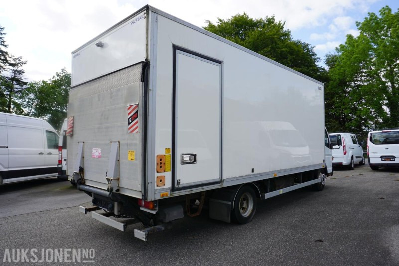 2012 Mitsubishi Fuso/Canter 7C18/43 AMT skapbil med Løftelem med fjernkontroll - Kun 84425 km! - Camion fourgon: photos 5 2012 Mitsubishi Fuso/Canter 7C18/43 AMT skapbil med Løftelem med fjernkontroll - Kun 84425 km! - Camion fourgon: photos 5