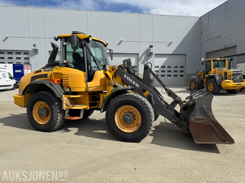 2012 Volvo L45G hjullaster med skuffe - Chargeuse sur pneus: photos 4 2012 Volvo L45G hjullaster med skuffe - Chargeuse sur pneus: photos 4