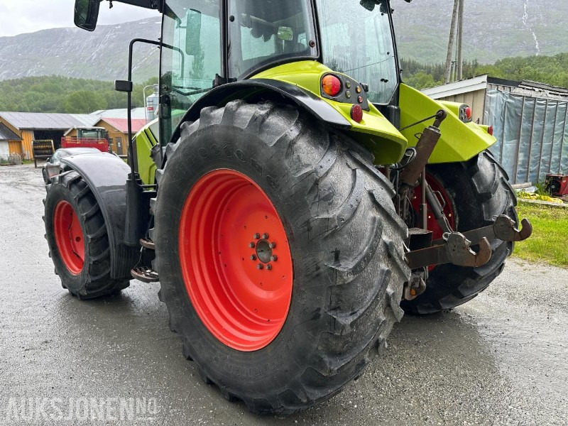 2013 Claas Arion 430 TRAKTOR MED FRONTLESSEAPPARAT - 5619 Timer - Tracteur agricole: photos 2 2013 Claas Arion 430 TRAKTOR MED FRONTLESSEAPPARAT - 5619 Timer - Tracteur agricole: photos 2