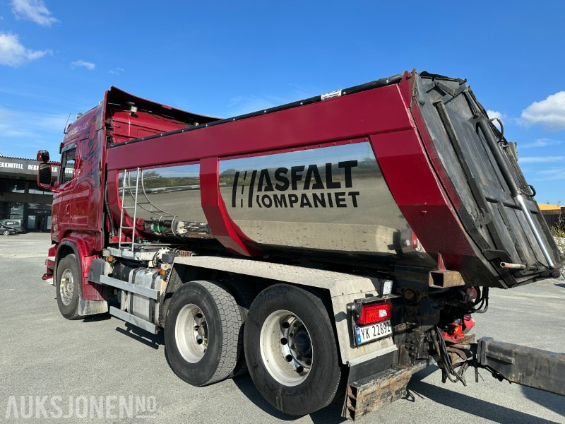 2013 Scania R500 tippbil med asfaltbalje og tippkasse - Brøyterigget - Euro 5 - Camion benne: photos 4 2013 Scania R500 tippbil med asfaltbalje og tippkasse - Brøyterigget - Euro 5 - Camion benne: photos 4