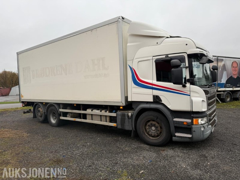 2014 Scania P370 SKAPBIL M/FULL SIDEÅPNING 18 PALLER TRUCKFESTE SERVICEHISTORIKK. - Camion fourgon: photos 2 2014 Scania P370 SKAPBIL M/FULL SIDEÅPNING 18 PALLER TRUCKFESTE SERVICEHISTORIKK. - Camion fourgon: photos 2