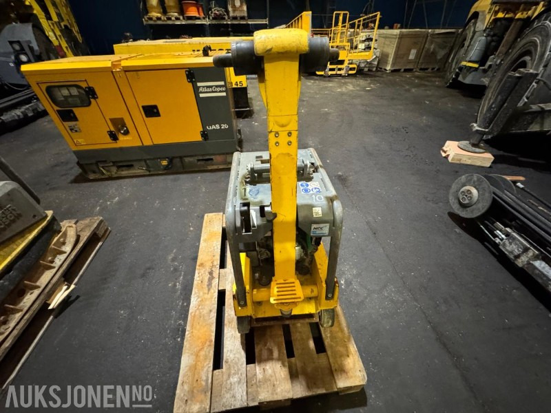 2014 Wacker Neuson DPU 3750 Hets vibroplate - Compacteur: photos 2 2014 Wacker Neuson DPU 3750 Hets vibroplate - Compacteur: photos 2