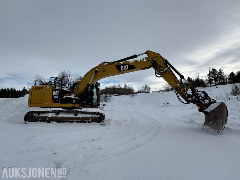 2015 Cat 320EL - Tiltrotator - Skuff - GPS - 5593T - Pelle: photos 4 2015 Cat 320EL - Tiltrotator - Skuff - GPS - 5593T - Pelle: photos 4