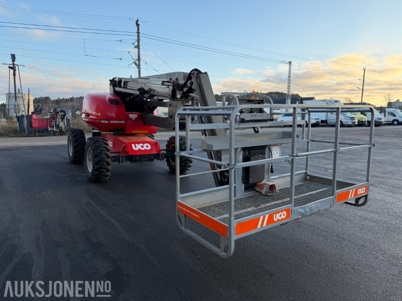 2015 Manitou 160 ATJ plus 13 knekkarmlift m/jib - Arbeidshøyde 16 m | Plattformhøyde 14,2 m | Rekkevidde 8,9 m | Kapasitet 400 kg | Diesel, 4WD - Nacelle: photos 5 2015 Manitou 160 ATJ plus 13 knekkarmlift m/jib - Arbeidshøyde 16 m | Plattformhøyde 14,2 m | Rekkevidde 8,9 m | Kapasitet 400 kg | Diesel, 4WD - Nacelle: photos 5