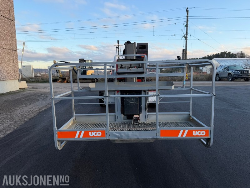 2015 Manitou 160 ATJ plus 13 knekkarmlift m/jib - Arbeidshøyde 16 m | Plattformhøyde 14,2 m | Rekkevidde 8,9 m | Kapasitet 400 kg | Diesel, 4WD - Nacelle: photos 4 2015 Manitou 160 ATJ plus 13 knekkarmlift m/jib - Arbeidshøyde 16 m | Plattformhøyde 14,2 m | Rekkevidde 8,9 m | Kapasitet 400 kg | Diesel, 4WD - Nacelle: photos 4