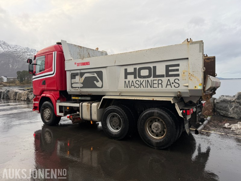 2015 Scania R520 6x4 Tandem - Navredukdjon - Brøyterigget tippbil m/ underliggende skjær - EU godkjent til oktober 2026 - Camion benne: photos 4 2015 Scania R520 6x4 Tandem - Navredukdjon - Brøyterigget tippbil m/ underliggende skjær - EU godkjent til oktober 2026 - Camion benne: photos 4