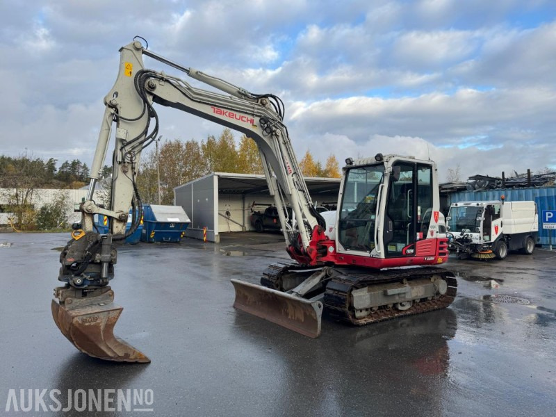 2015 Takeuchi TB290 beltegraver – tiltrotator, servicehistorikk, sentralsmøring og Webasto – godt utstyrt - Pelle: photos 1 2015 Takeuchi TB290 beltegraver – tiltrotator, servicehistorikk, sentralsmøring og Webasto – godt utstyrt - Pelle: photos 1