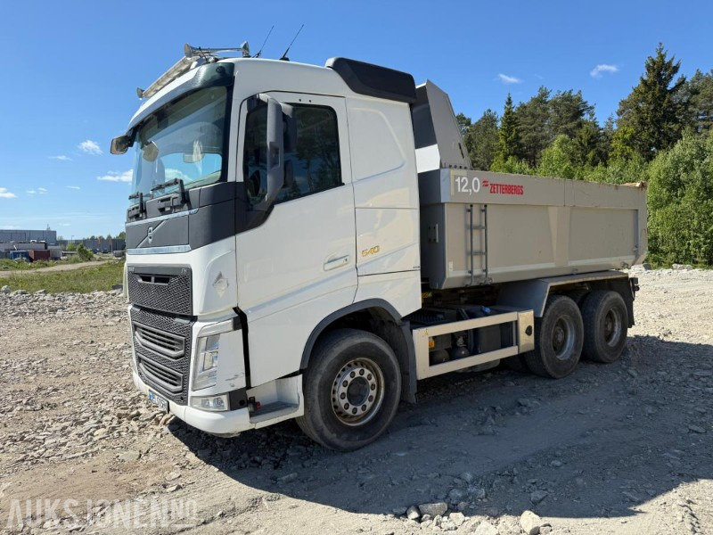 2015 VOLVO FH540 TIPPBIL SERVICEHISTORIKK ZETTERBERG PÅBYGG. - Camion benne: photos 1 2015 VOLVO FH540 TIPPBIL SERVICEHISTORIKK ZETTERBERG PÅBYGG. - Camion benne: photos 1