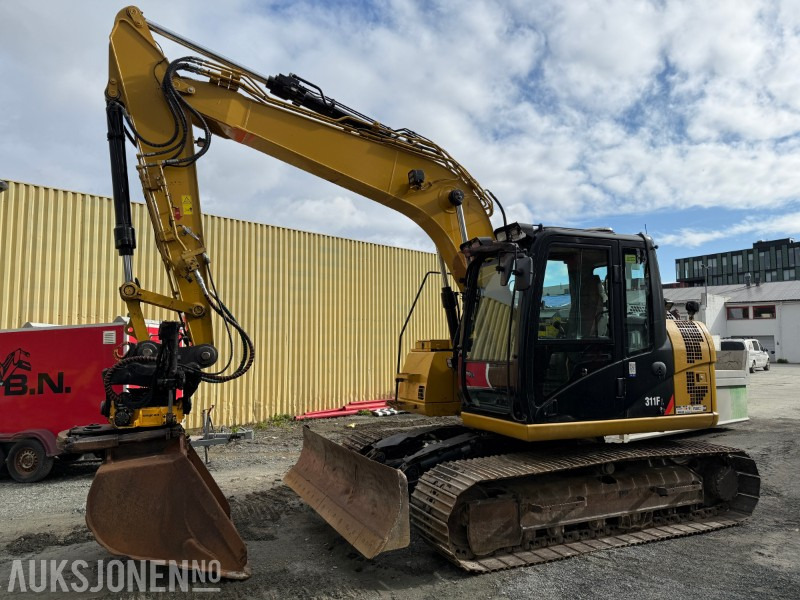 2016 Cat 311FLRR med gripekassett, tiltrotator og pusseskuffe - Pelle: photos 1 2016 Cat 311FLRR med gripekassett, tiltrotator og pusseskuffe - Pelle: photos 1