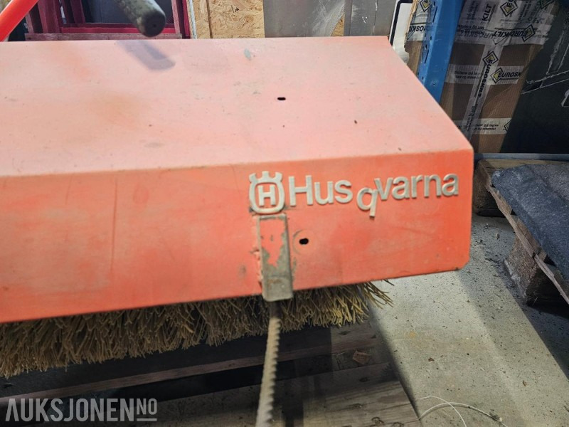 2016 Kova LH1200, feiekost/feievals– Til Husqvarna Rider hagetraktor/klipper - Brosse: photos 3 2016 Kova LH1200, feiekost/feievals– Til Husqvarna Rider hagetraktor/klipper - Brosse: photos 3