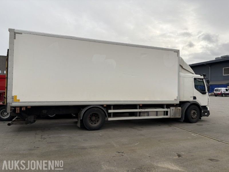 2016 VOLVO FE 320 4X2. SKAPBIL. EU-GODKJENT 05.25. FULL SIDEÅPNING. ZEPRO LØFTELEM. EURO6. - Camion fourgon: photos 4 2016 VOLVO FE 320 4X2. SKAPBIL. EU-GODKJENT 05.25. FULL SIDEÅPNING. ZEPRO LØFTELEM. EURO6. - Camion fourgon: photos 4