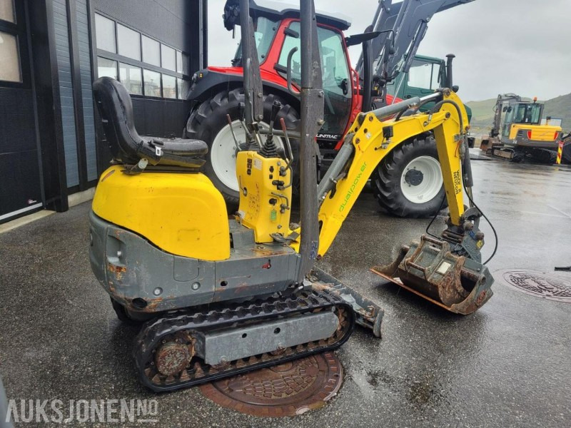 2016 Wacker Neuson 803 Dual Power, 2 skuffer, Elektro-hydraulisk aggregat (HPU) - Mini pelle: photos 4 2016 Wacker Neuson 803 Dual Power, 2 skuffer, Elektro-hydraulisk aggregat (HPU) - Mini pelle: photos 4