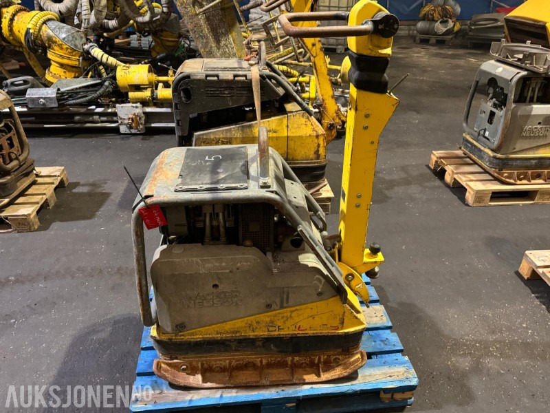 2016 Wacker Neuson DPU6555 Heh vibroplate - Compacteur: photos 2 2016 Wacker Neuson DPU6555 Heh vibroplate - Compacteur: photos 2