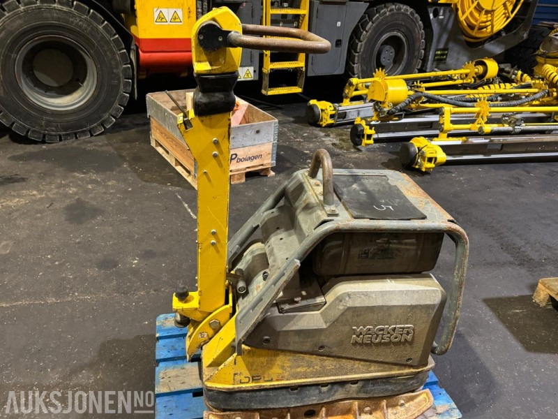 2016 Wacker Neuson DPU6555 Heh vibroplate - Compacteur: photos 5 2016 Wacker Neuson DPU6555 Heh vibroplate - Compacteur: photos 5